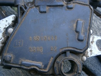 AODSelctSw2a.jpg (657.35 KiB) Viewed 3642 times Above the "PBT" is a small scratch -it is NOT a crack...