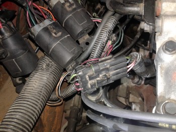 20200221_180427.jpg (1.8 MiB) Viewed 77484 times Connector to injectors